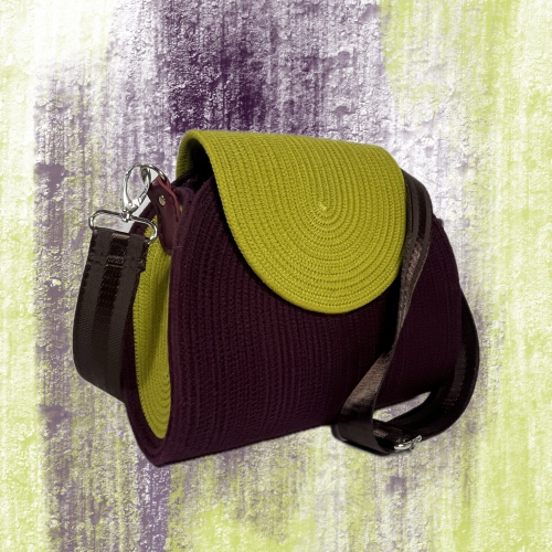 Кросс-боди "Слива-шартрез"