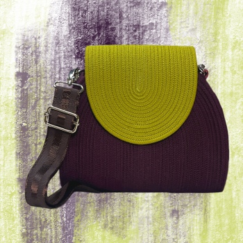 Кросс-боди "Слива-шартрез"